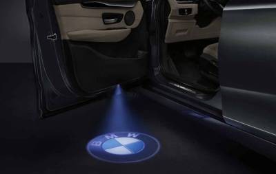 Светодиодные планки в двери BMW Logo LED Door Light Projector
